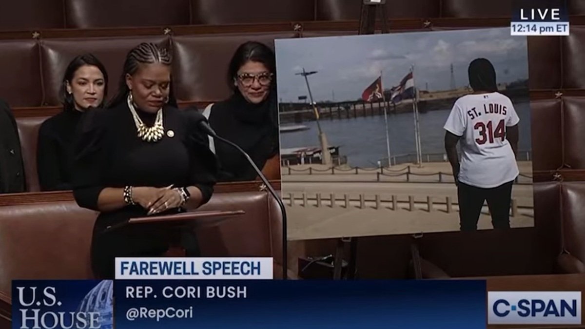 Squad Members Cori Bush And Jamaal Bowman Give Farewell Speeches – And Nobody Shows Up Squad Members Cori Bush And Jamaal Bowman Give Farewell Speeches – And Nobody Shows Up