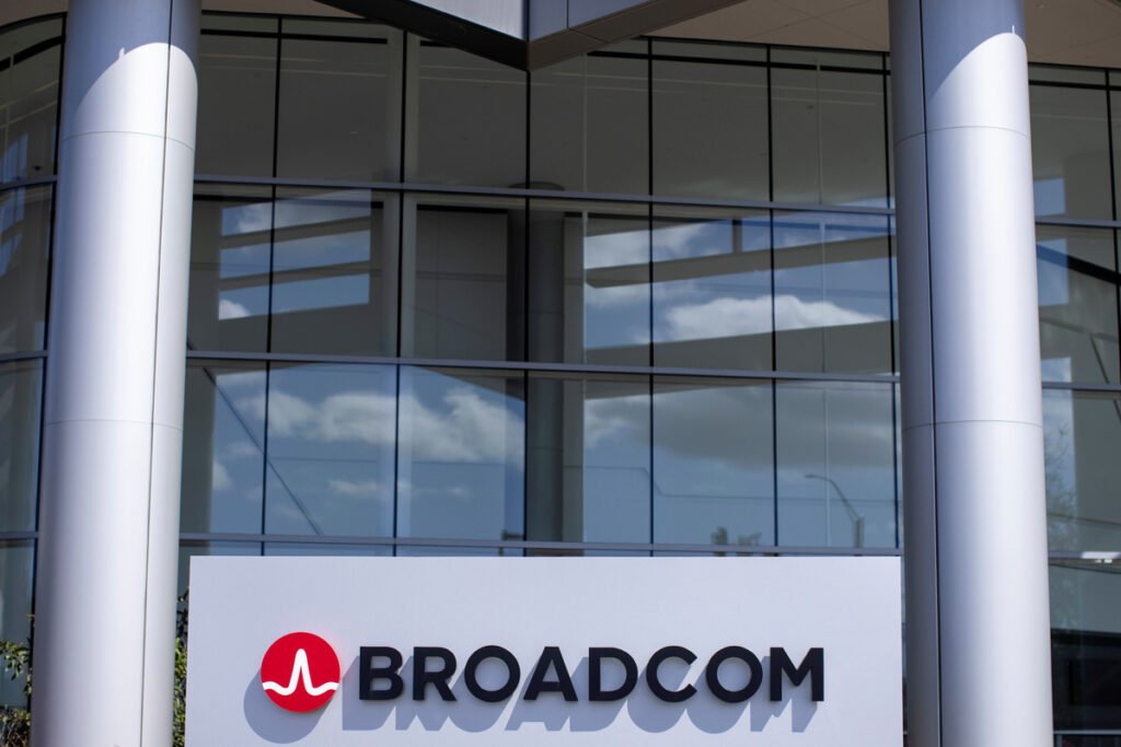 Broadcom Sparks AI Revolution Amid VMware Integration Chaos