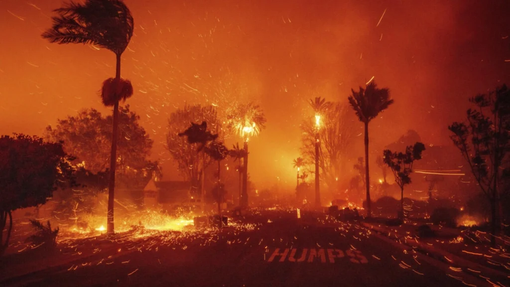 High Winds Threaten Los Angeles with Severe Wildfire Risks High Winds Threaten Los Angeles with Severe Wildfire Risks