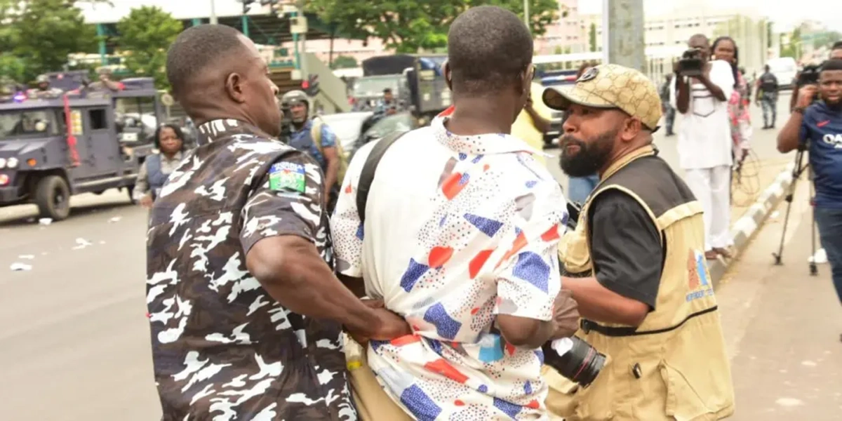 Nigeria Cracks Down on Journalists Democracy At Risk Nigeria Cracks Down on Journalists Democracy At Risk