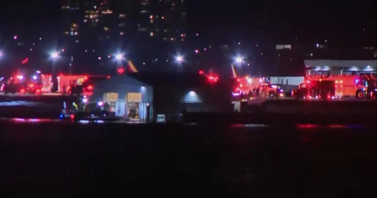 Plane and Army Helicopter Collision Shocks Washington Suburb Plane and Army Helicopter Collision Shocks Washington Suburb