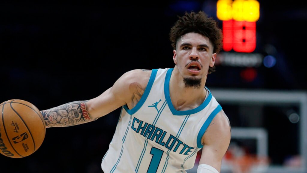 Five takeaways from the early NBA All-Star voting returns