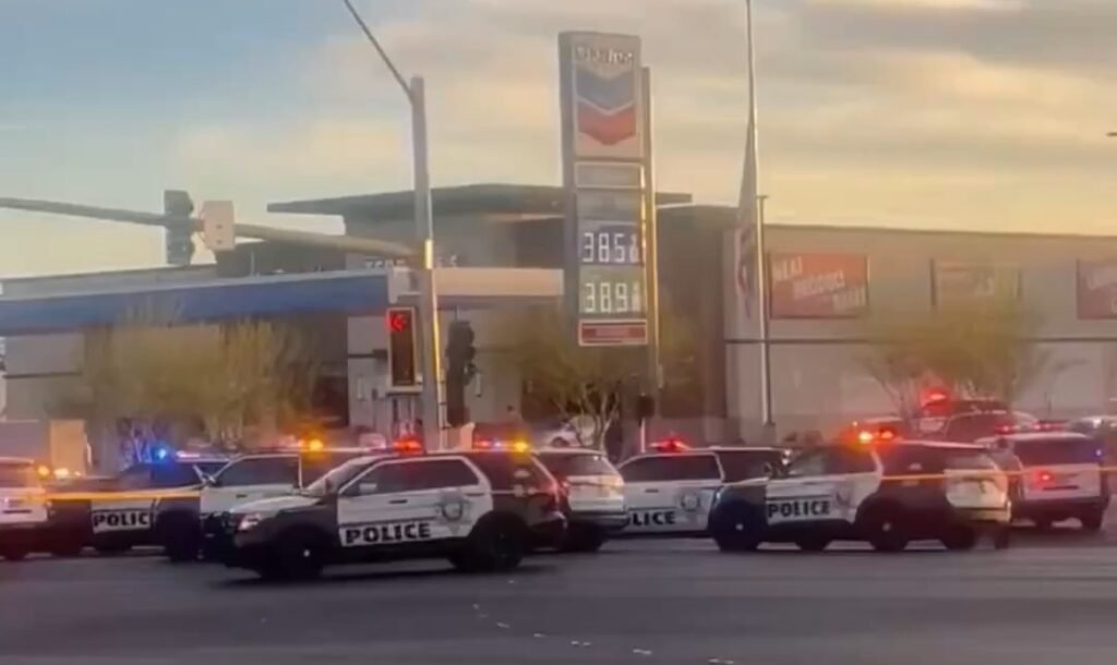DEVELOPING: Hostage Situation Unfolding in Las Vegas after Cybertruck Explosion (VIDEO) | The Gateway Pundit
