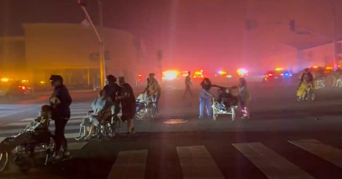 Nursing Home Patients Raced Across Street to Escape Raging Los Angeles Wildfire as Winds Exceed 85 MPH (VIDEO) | The Gateway Pundit Nursing Home Patients Raced Across Street to Escape Raging Los Angeles Wildfire as Winds Exceed 85 MPH (VIDEO) | The Gateway Pundit