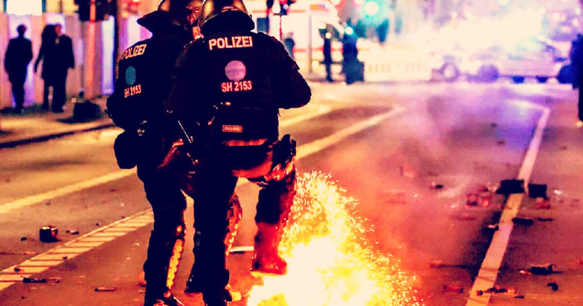 NEW YEAR CHAOS: Migrants With Fireworks Attack German Police, Set Fire to Cars and Buildings – Five Killed in Disturbances – Berlin Authorities Blame… the Fireworks! (SHOCK VIDEOS) | The Gateway Pundit NEW YEAR CHAOS: Migrants With Fireworks Attack German Police, Set Fire to Cars and Buildings – Five Killed in Disturbances – Berlin Authorities Blame… the Fireworks! (SHOCK VIDEOS) | The Gateway Pundit