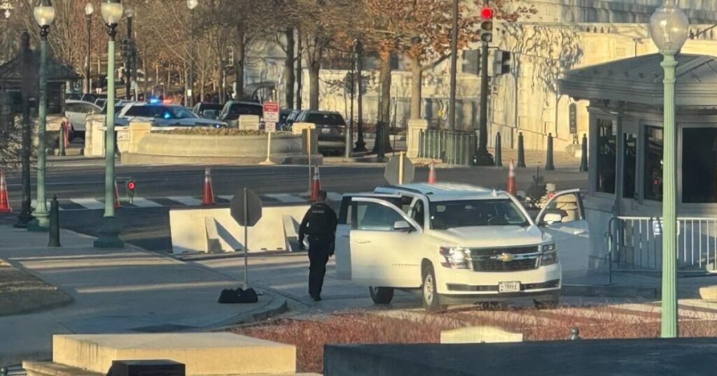 DEVELOPING: Capitol Police Investigating Suspicious Vehicle at North Barricade of US Capitol Building | The Gateway Pundit