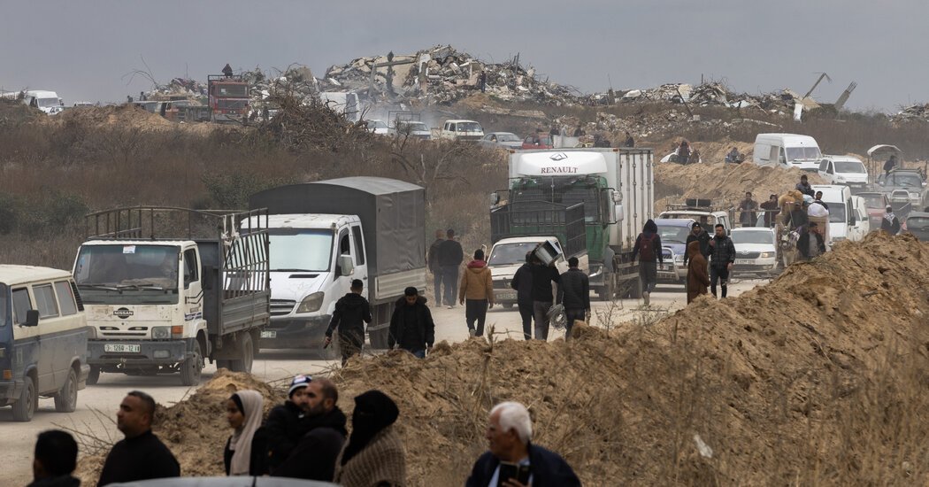 Israeli Troops Withdraw From Netzarim Corridor in Gaza Israeli Troops Withdraw From Netzarim Corridor in Gaza