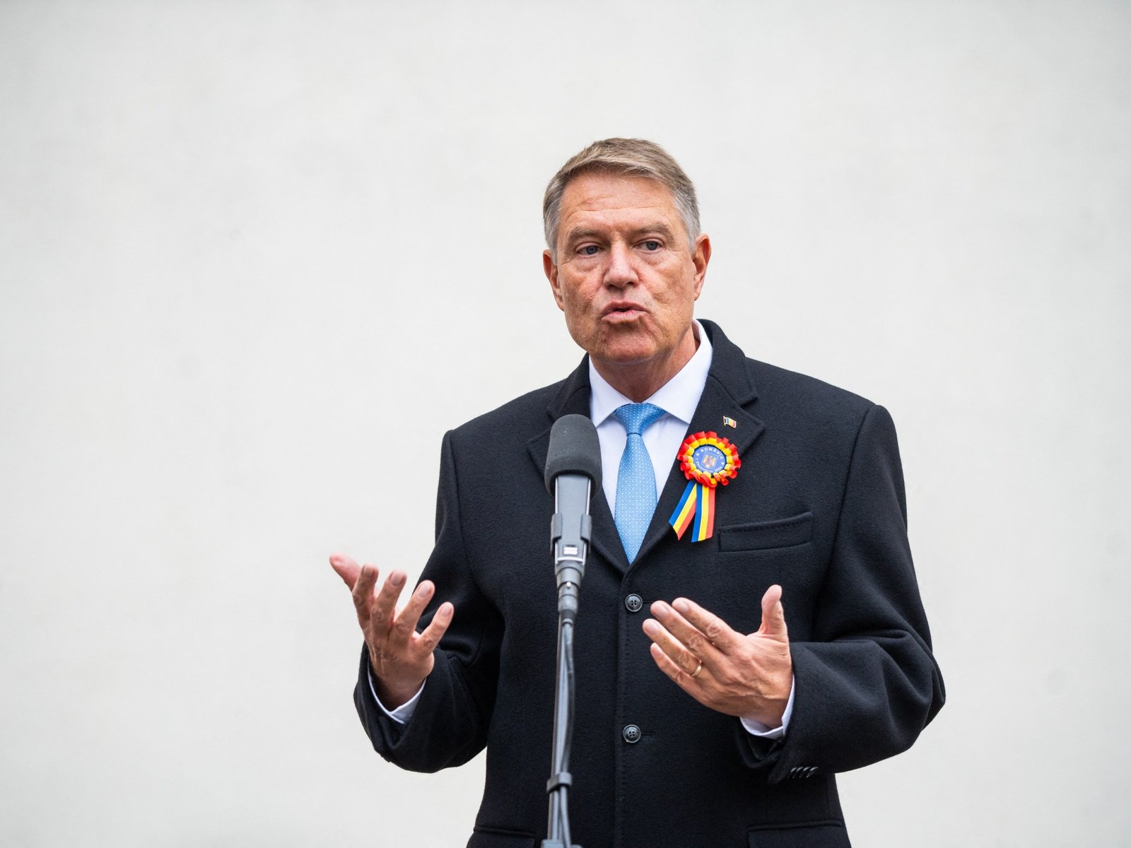 Romania’s President Iohannis resigns after impeachment threat by far right | Politics News Romania’s President Iohannis resigns after impeachment threat by far right | Politics News
