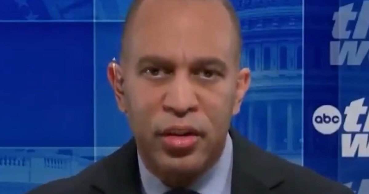 Hakeem Jeffries Left Dumbfounded as ABC Host Lays Out Trump’s Soaring Approval Ratings (VIDEO) | The Gateway Pundit Hakeem Jeffries Left Dumbfounded as ABC Host Lays Out Trump’s Soaring Approval Ratings (VIDEO) | The Gateway Pundit